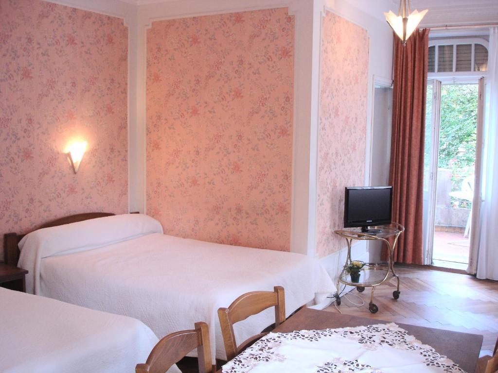 Hotel De France Montbeliard Room photo